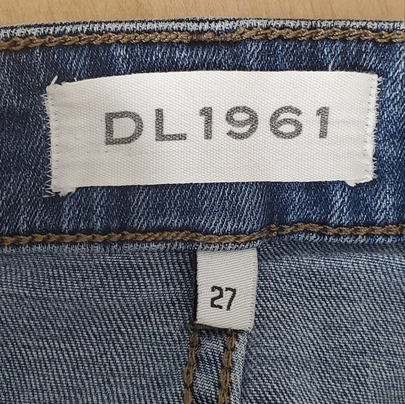 DL1961 Bridget Instasculpt Bootcut Jeans in Peak - Picture 9 of 15